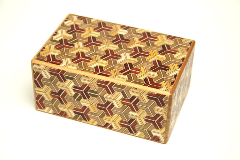 Japanese Puzzle Box 35+1steps 3colors Kikkou – Karakuri Museum